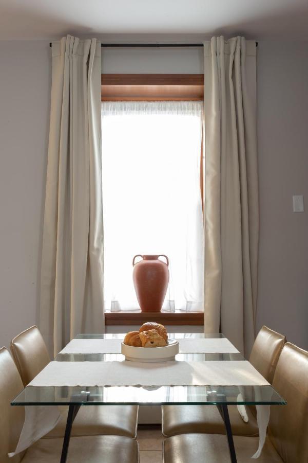 Spacious Stay Near Yale In Downtown New Haven Exterior photo